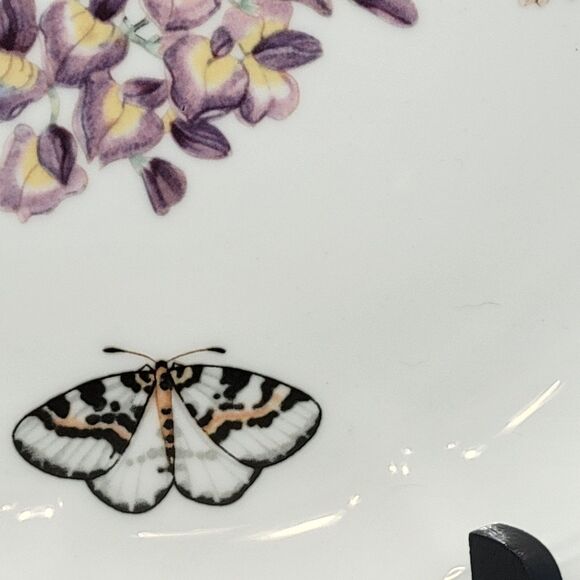 Lenox Butterfly Meadow Luncheon  Plates Scalloped Rim 9" First Quality  Set of 2 - Picture 3 of 12